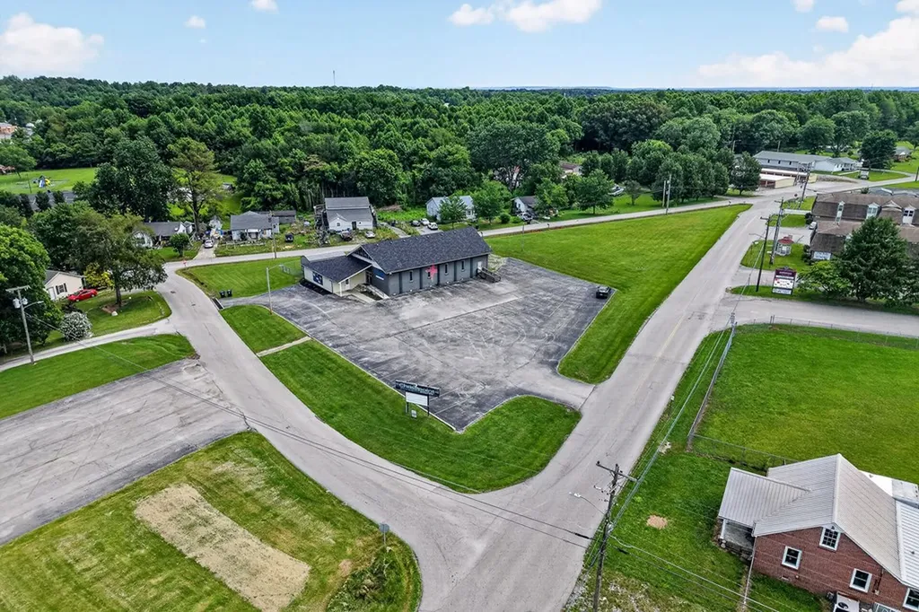 614 Murphy Street Smithville TN 37166