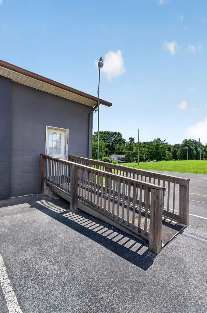 614 Murphy Street Smithville TN 37166