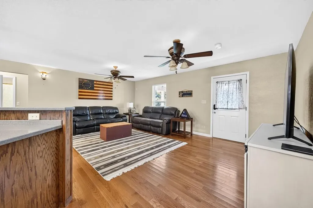 105 105 Foothills Road Pikeville TN 37367