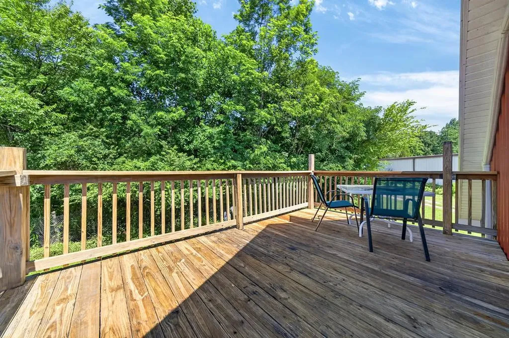 105 105 Foothills Road Pikeville TN 37367