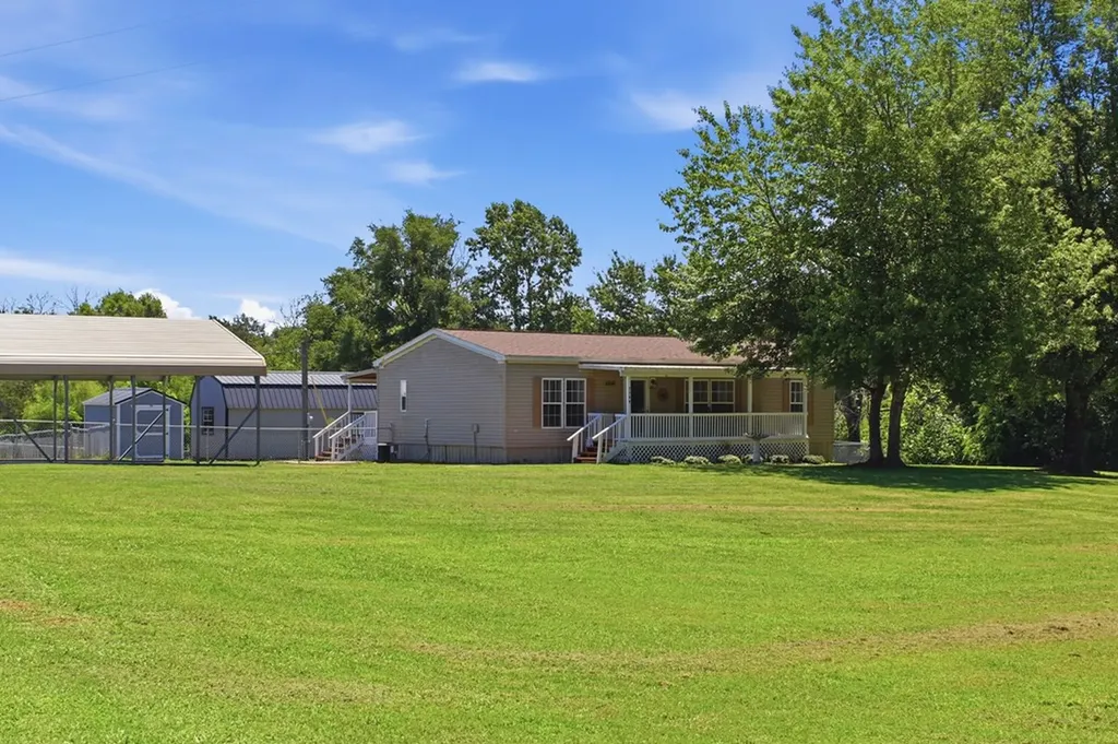3300 Doyle Frazier Road Morrison TN 37357