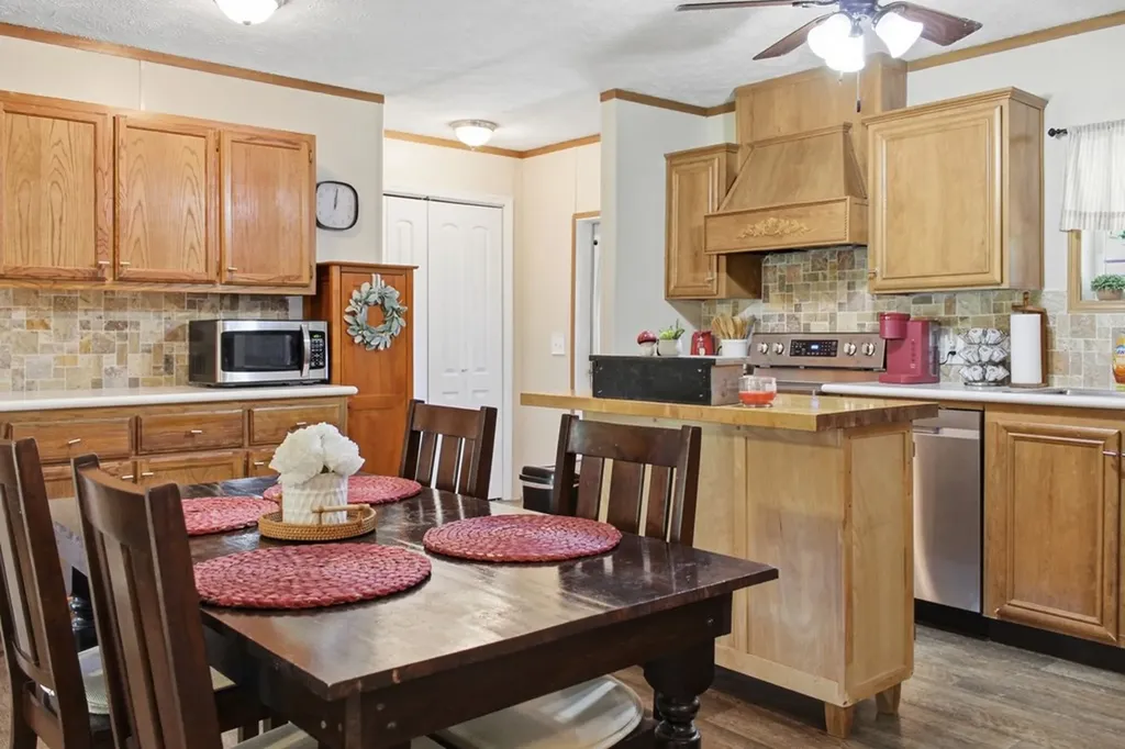3300 Doyle Frazier Road Morrison TN 37357