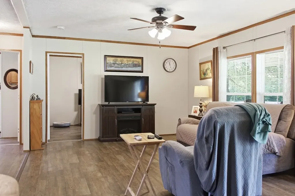 3300 Doyle Frazier Road Morrison TN 37357
