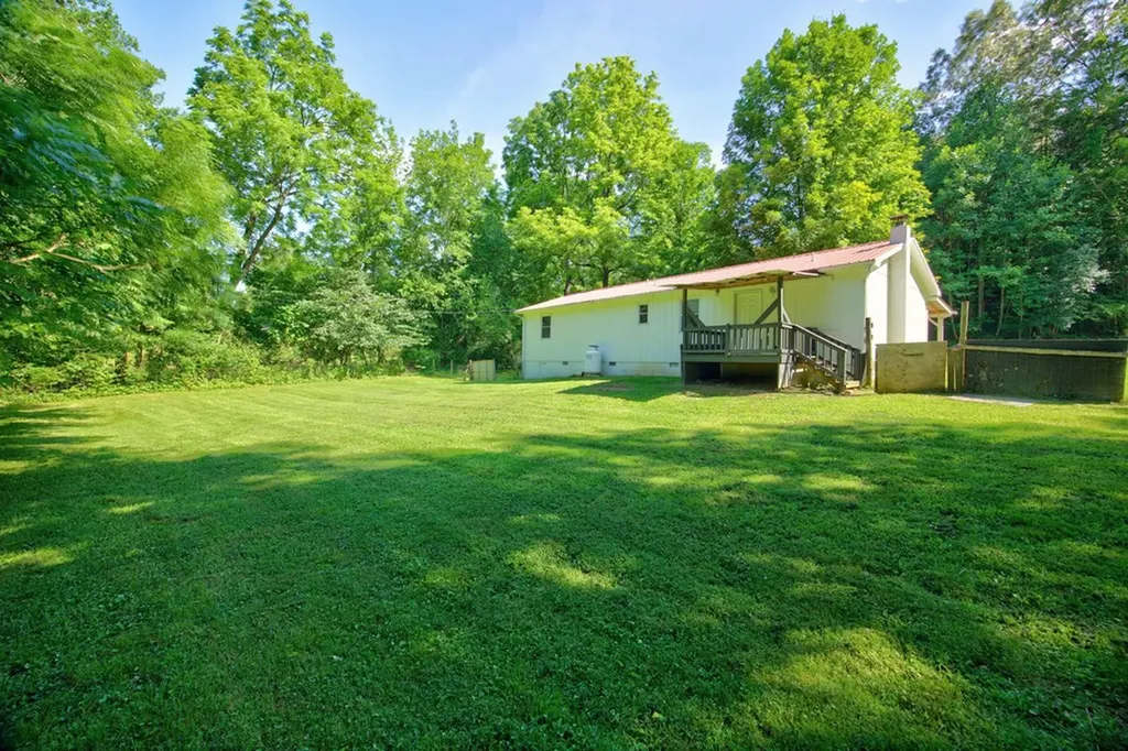1642 Duncans Chapel Road Cookeville TN 38506-8216