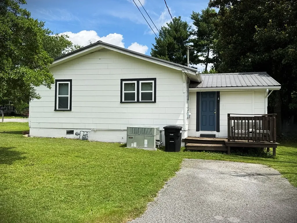 501 Ash Avenue Cookeville TN 38501
