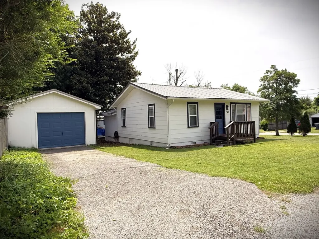 501 Ash Avenue Cookeville TN 38501