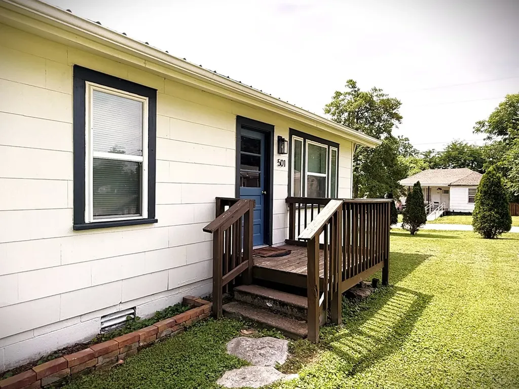501 Ash Avenue Cookeville TN 38501