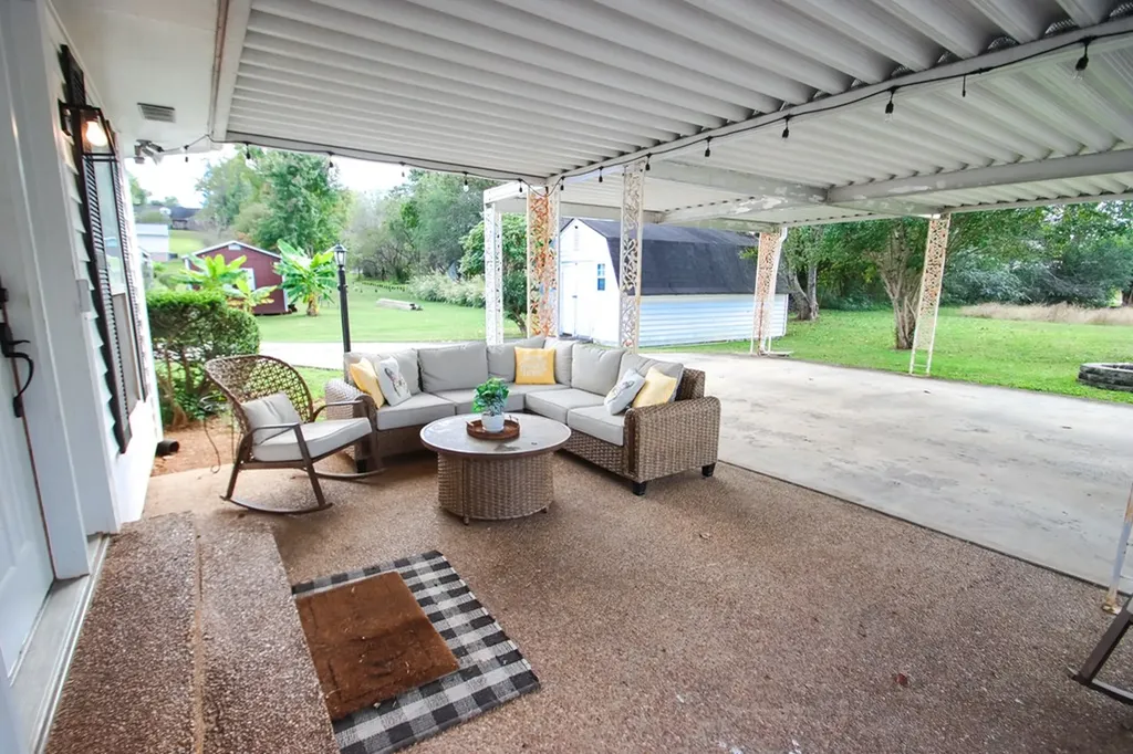 319 Mount View Sparta TN 38583