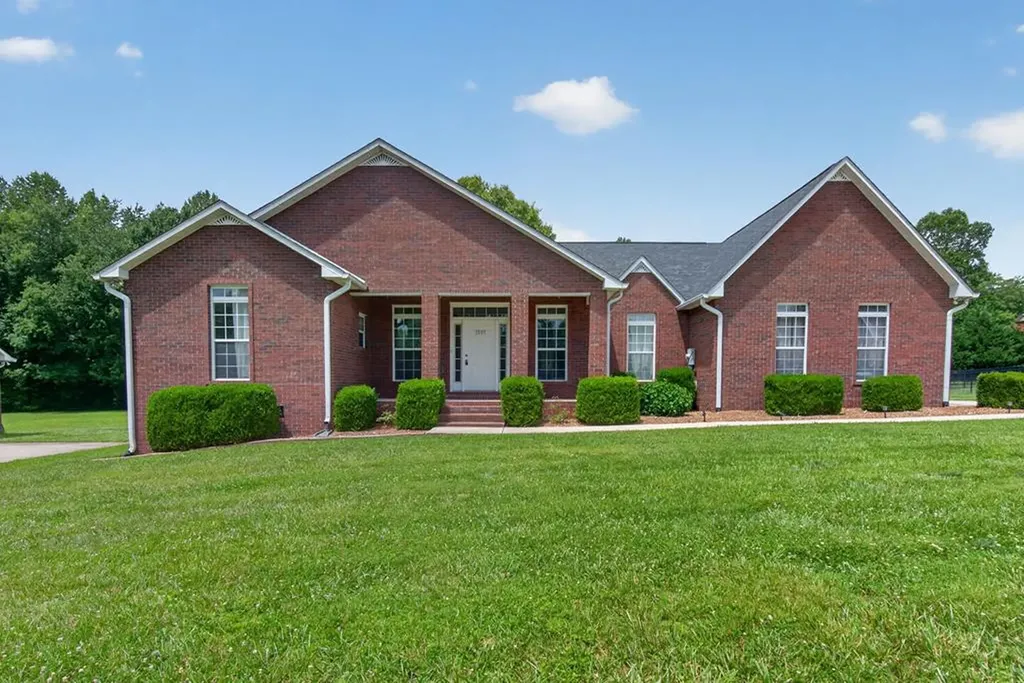 3505 Heritage Green Way Cookeville TN 38506