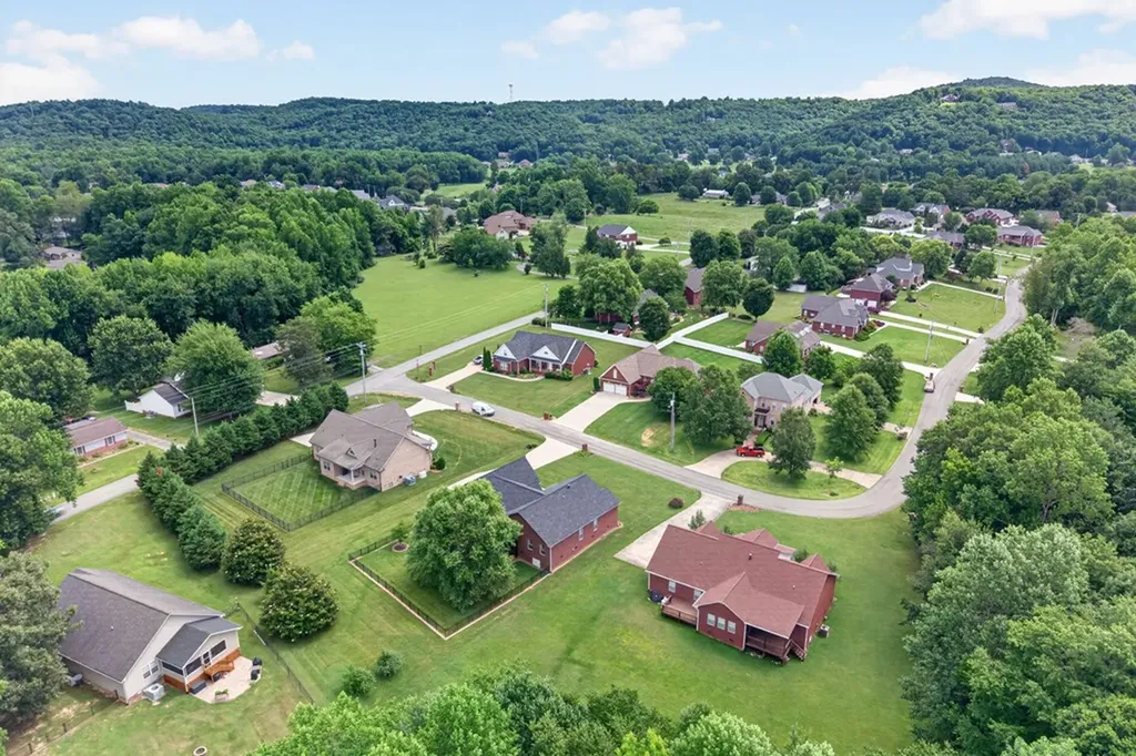 3505 Heritage Green Way Cookeville TN 38506