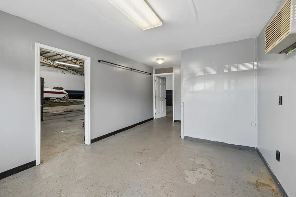 3205 Nashville Highway Smithville TN 37166