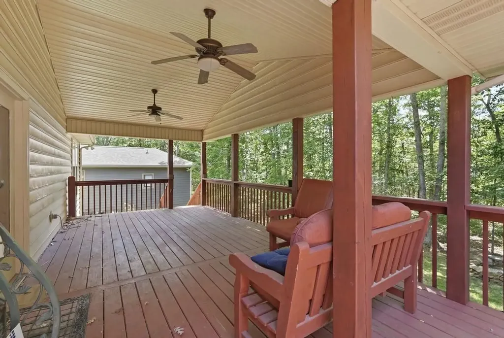 624 Lakeview Drive Crossville TN 38558