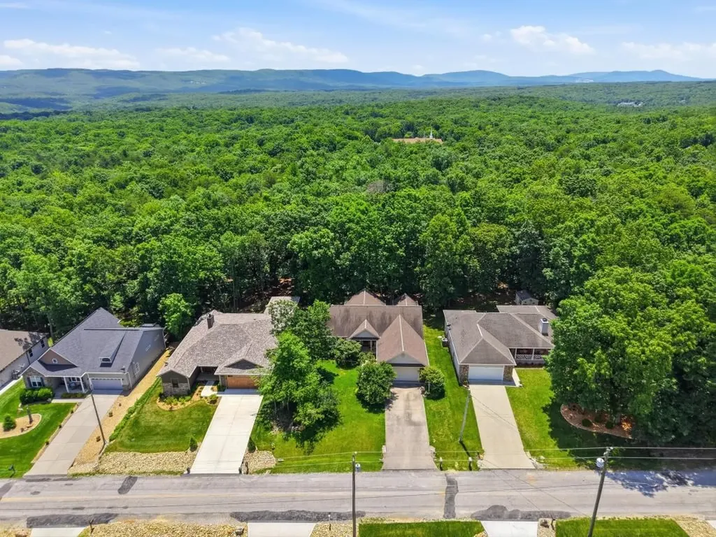 624 Lakeview Drive Crossville TN 38558