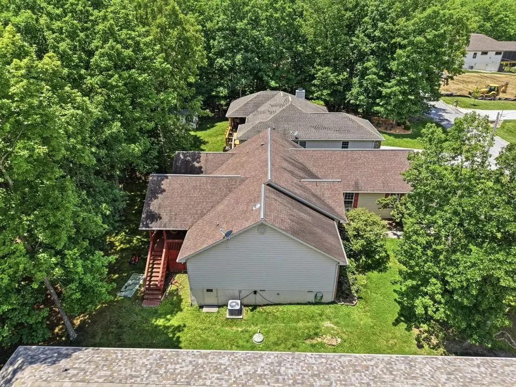 624 Lakeview Drive Crossville TN 38558