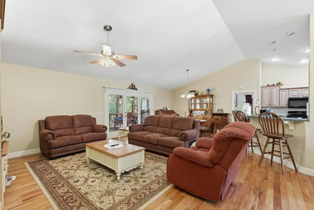 624 Lakeview Drive Crossville TN 38558