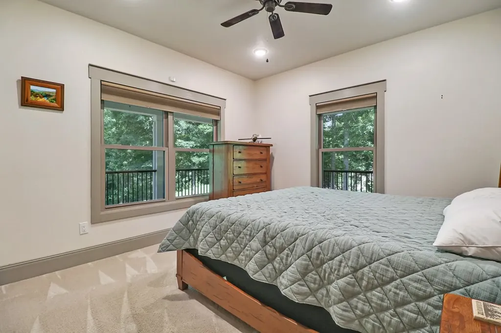 292 Crouch Branch Road Allardt TN 38504
