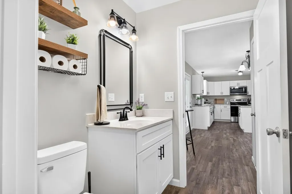 225 Peach Street Baxter TN 38544