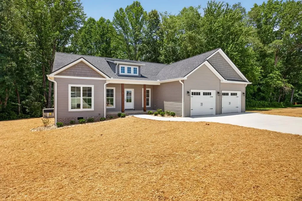 6700 Parwood Drive Baxter TN 38544