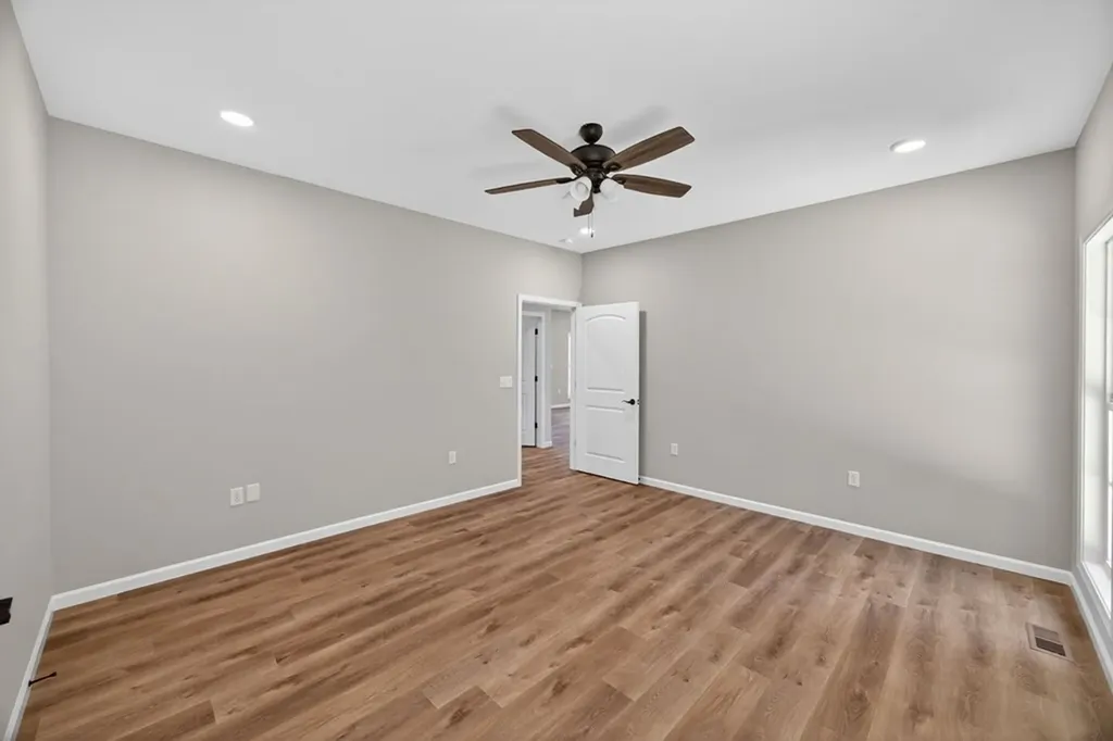 6700 Parwood Drive Baxter TN 38544