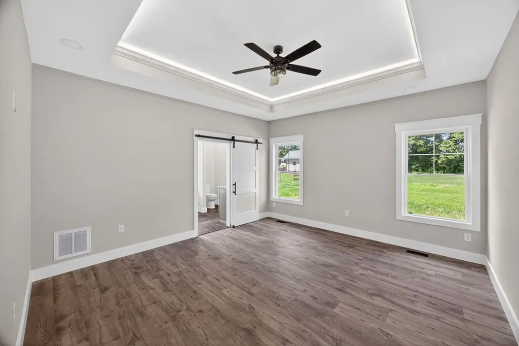 7003 Honeysuckle Trail Baxter TN 38544