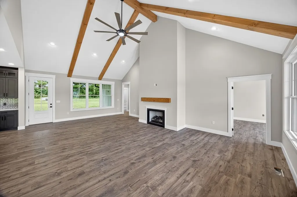 7003 Honeysuckle Trail Baxter TN 38544