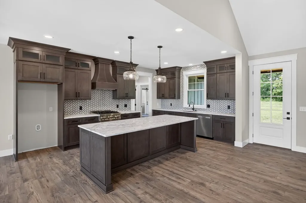 7003 Honeysuckle Trail Baxter TN 38544