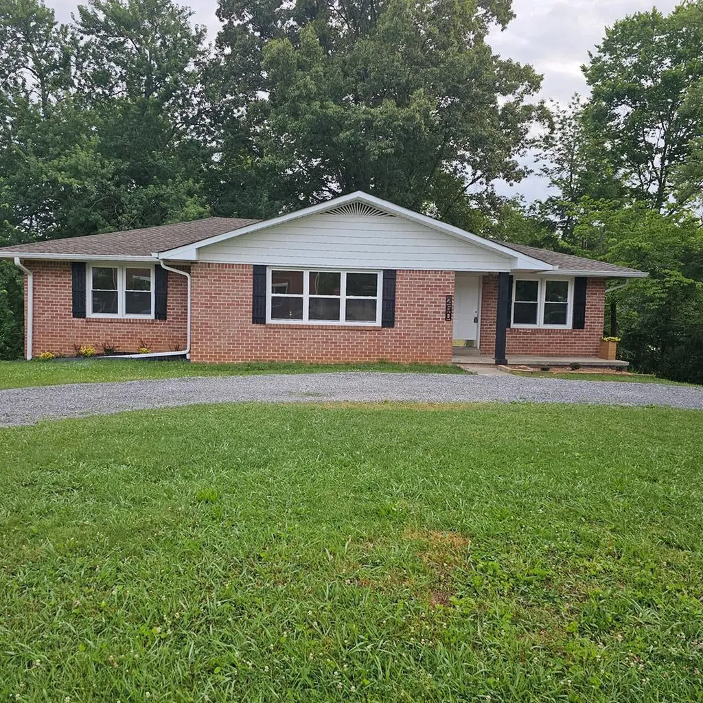 250 16th Street Cookeville TN 38501