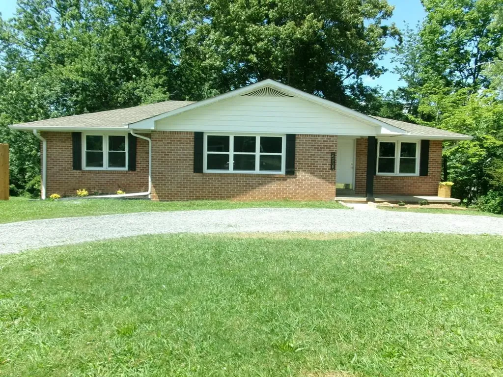 250 16th Street Cookeville TN 38501
