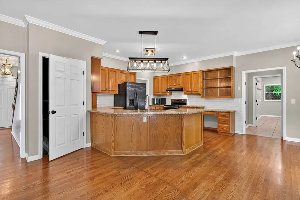 1515 Little John Lane Cookeville TN 38501