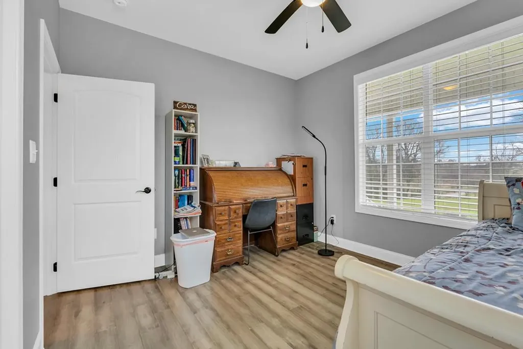 18 Faith Rae Boulevard Morrison TN 37357