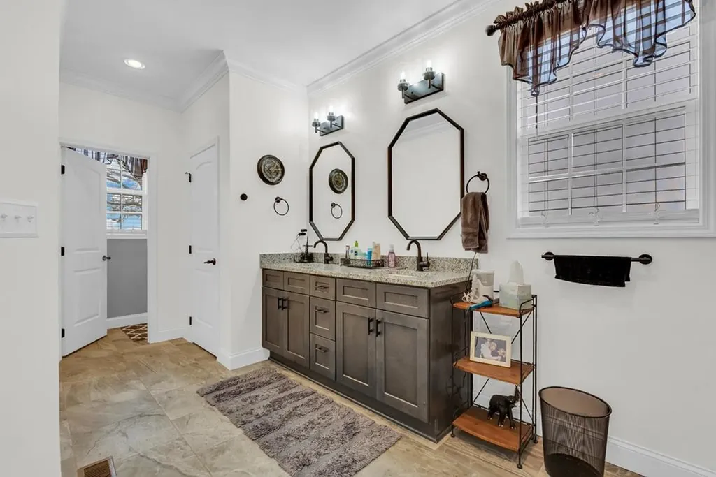 18 Faith Rae Boulevard Morrison TN 37357