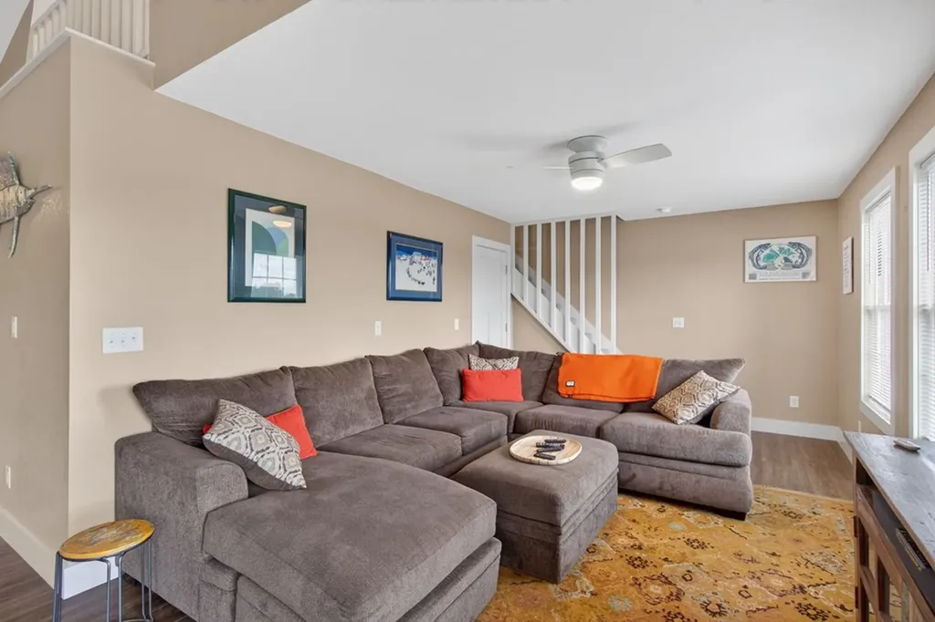 830 Meadowlark Byrdstown TN 38549