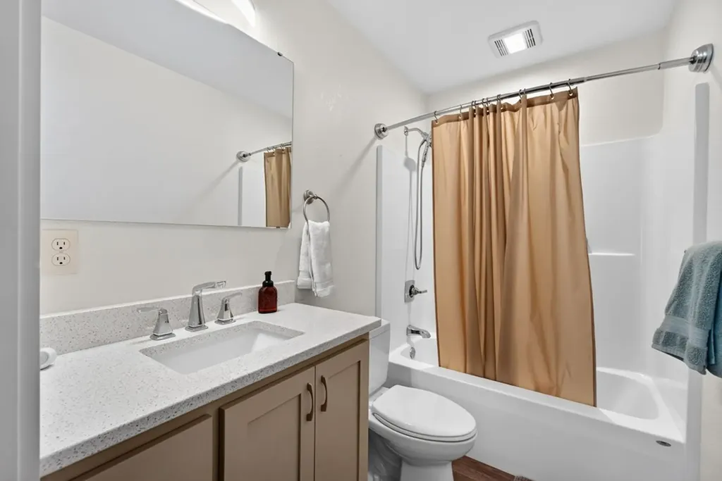830 Meadowlark Byrdstown TN 38549