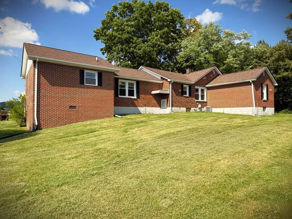 710 Rickman Road Livingston TN 38570