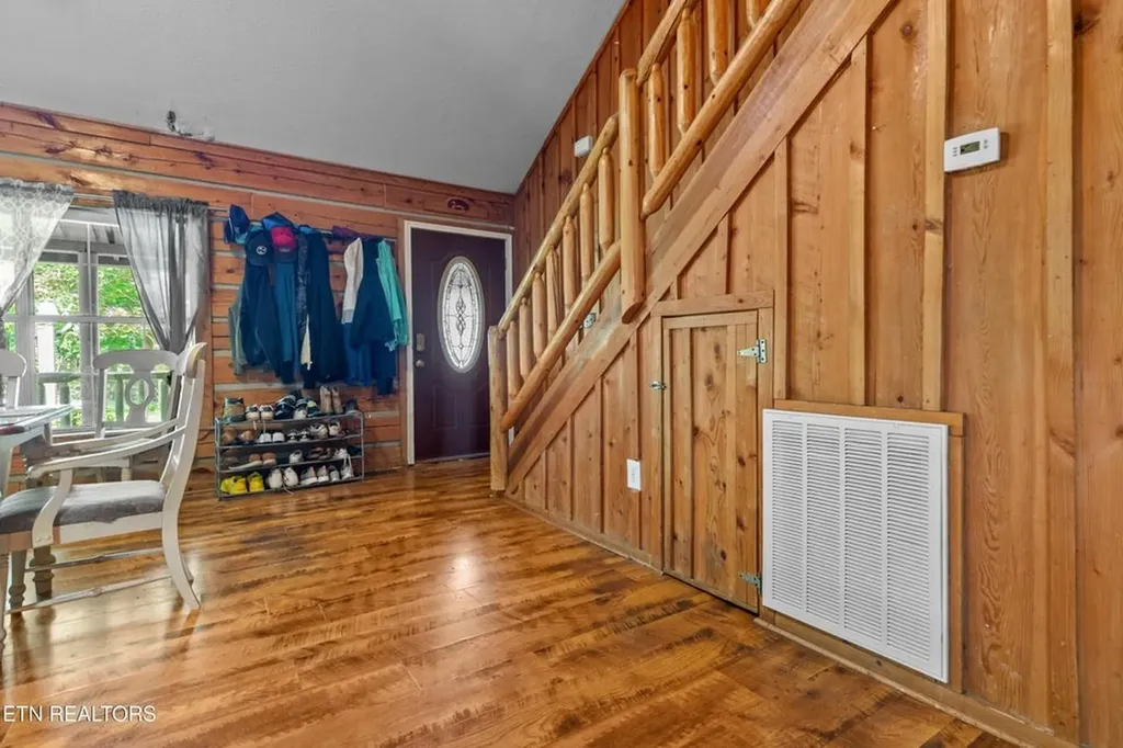 1036 Dye Road Clarkrange TN 38553-5169
