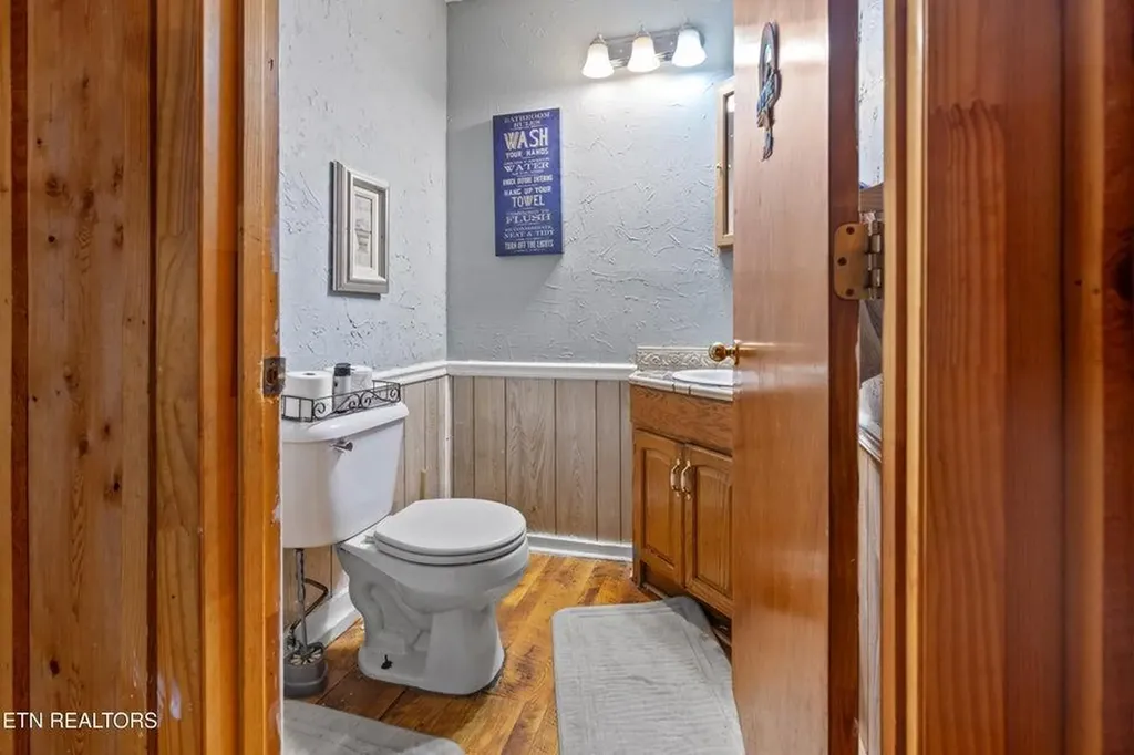 1036 Dye Road Clarkrange TN 38553-5169