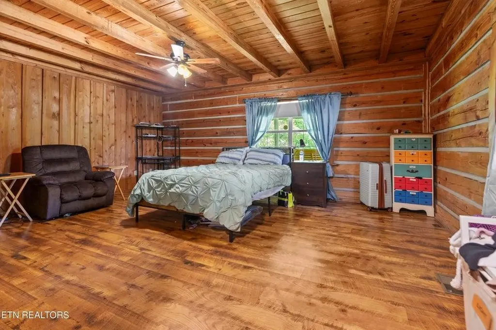 1036 Dye Road Clarkrange TN 38553-5169