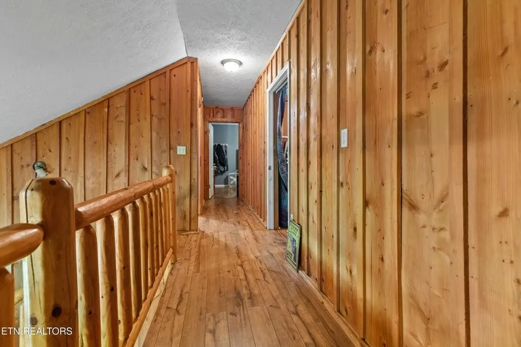 1036 Dye Road Clarkrange TN 38553-5169