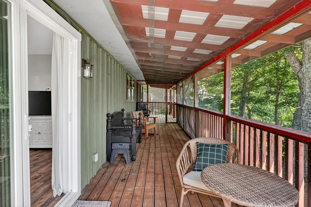 241 Nautilus Point Silver Point TN 38582