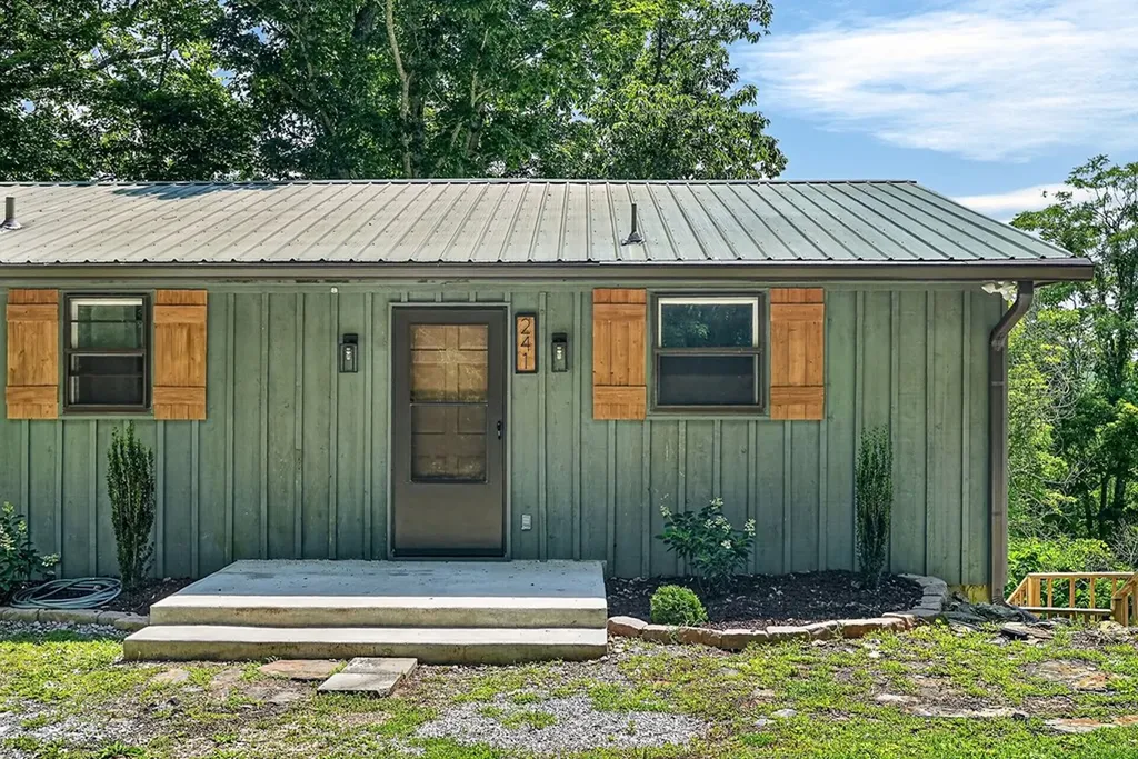241 Nautilus Point Silver Point TN 38582