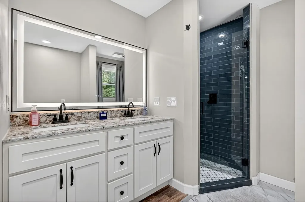 241 Nautilus Point Silver Point TN 38582