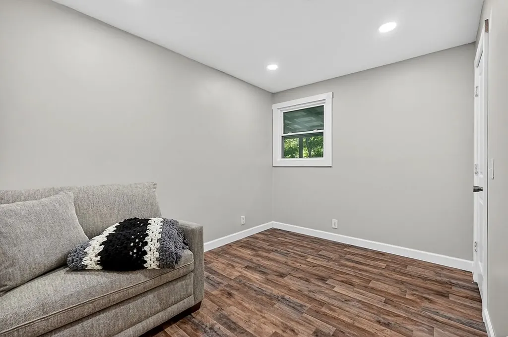 241 Nautilus Point Silver Point TN 38582