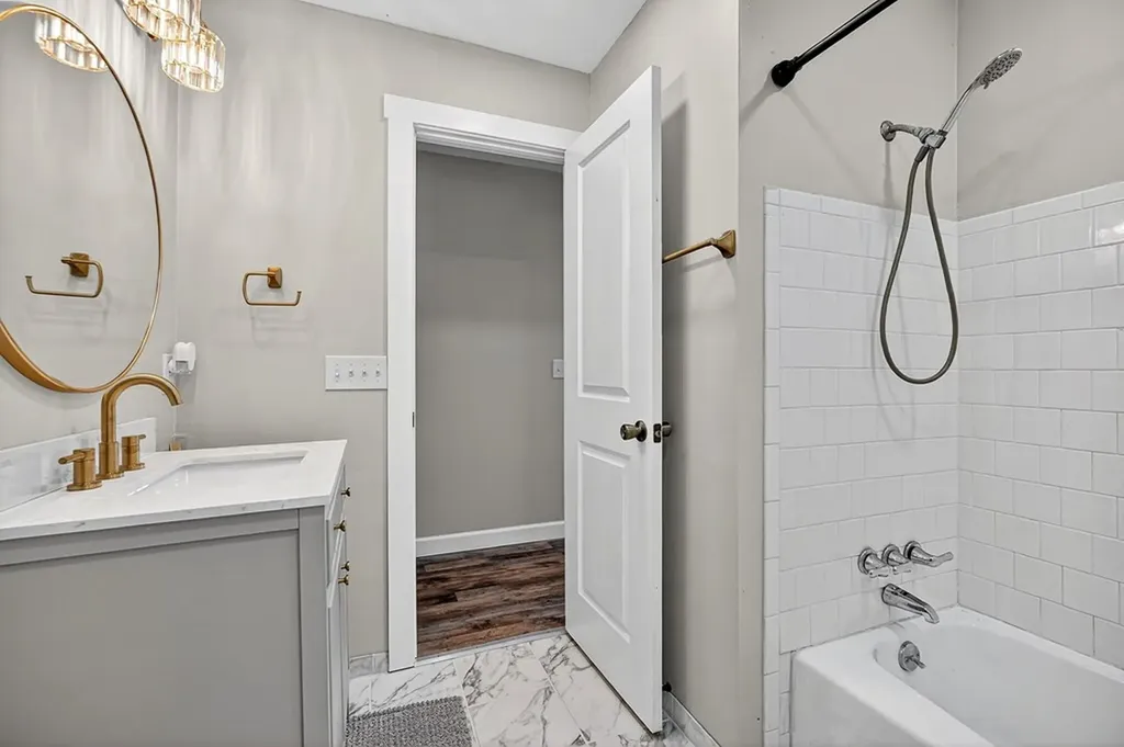 241 Nautilus Point Silver Point TN 38582