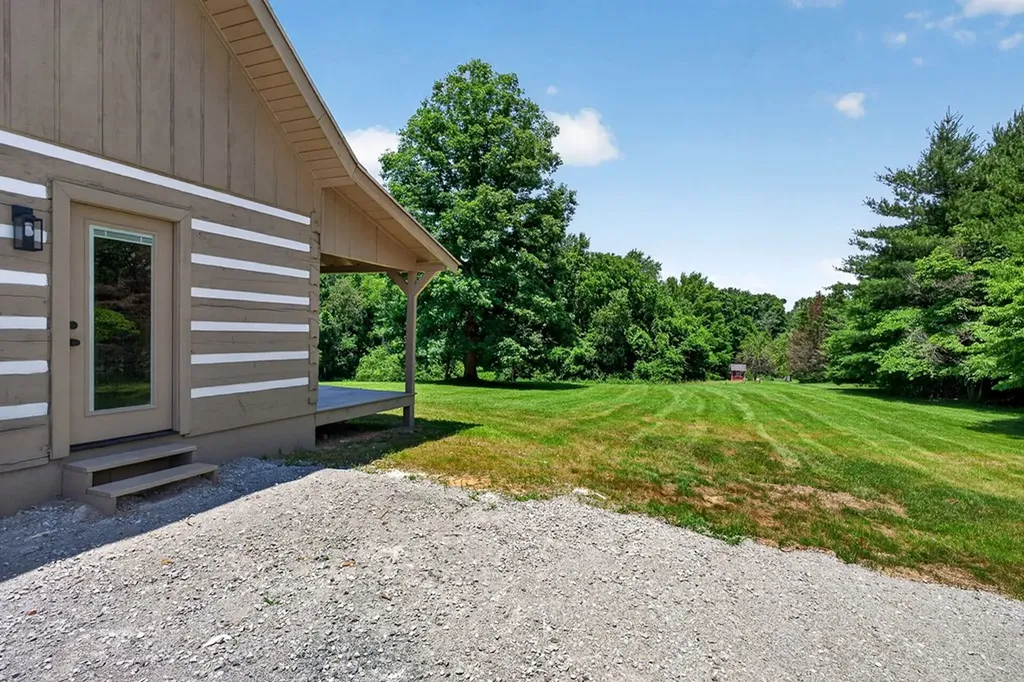 539 Peach Avenue Morrison TN 37357