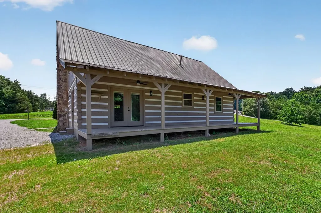 539 Peach Avenue Morrison TN 37357