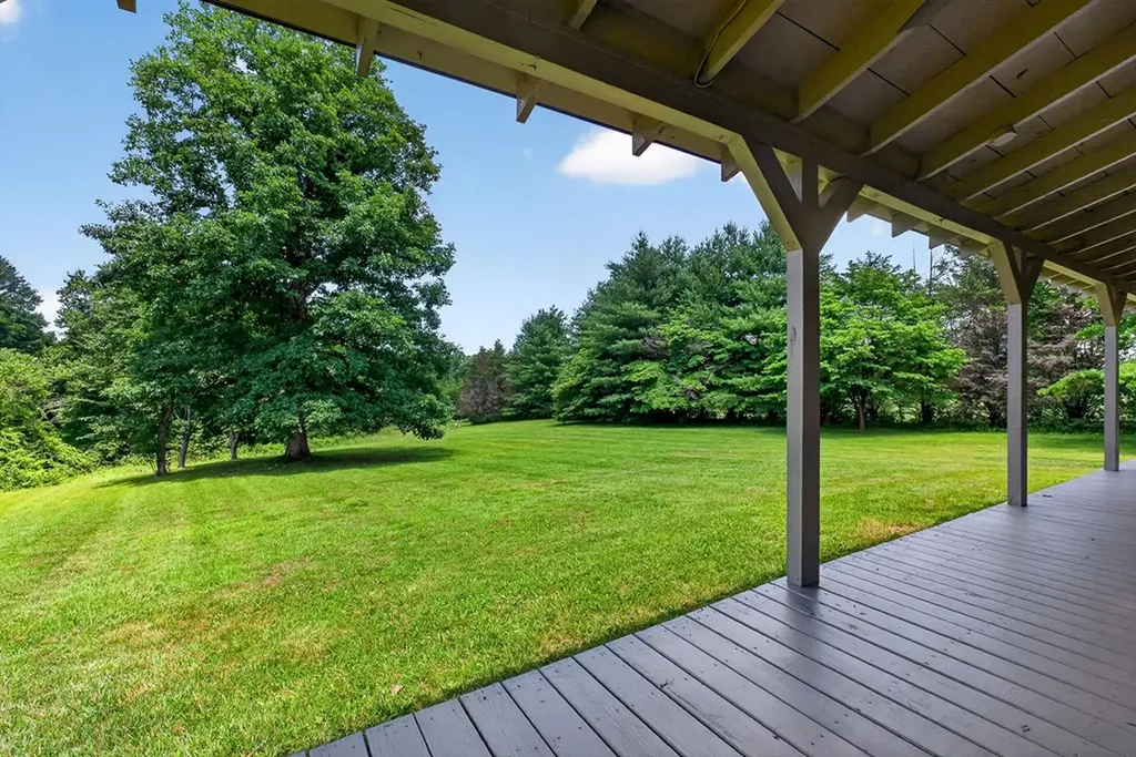 539 Peach Avenue Morrison TN 37357