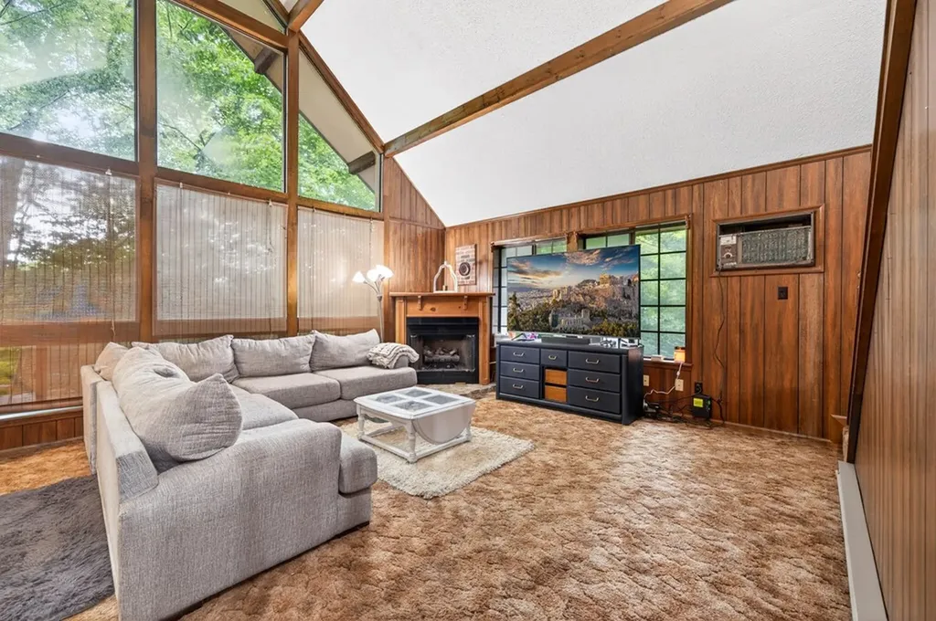 57 Steve Rich Road Red Boiling Springs TN 37150