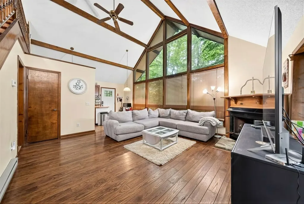 57 Steve Rich Road Red Boiling Springs TN 37150