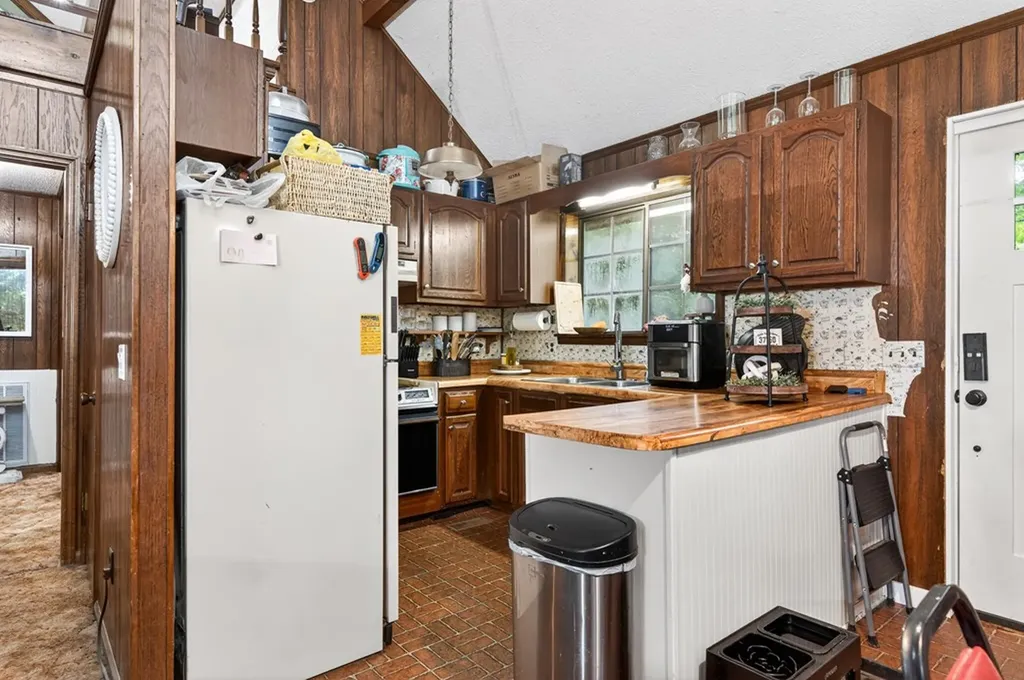 57 Steve Rich Road Red Boiling Springs TN 37150