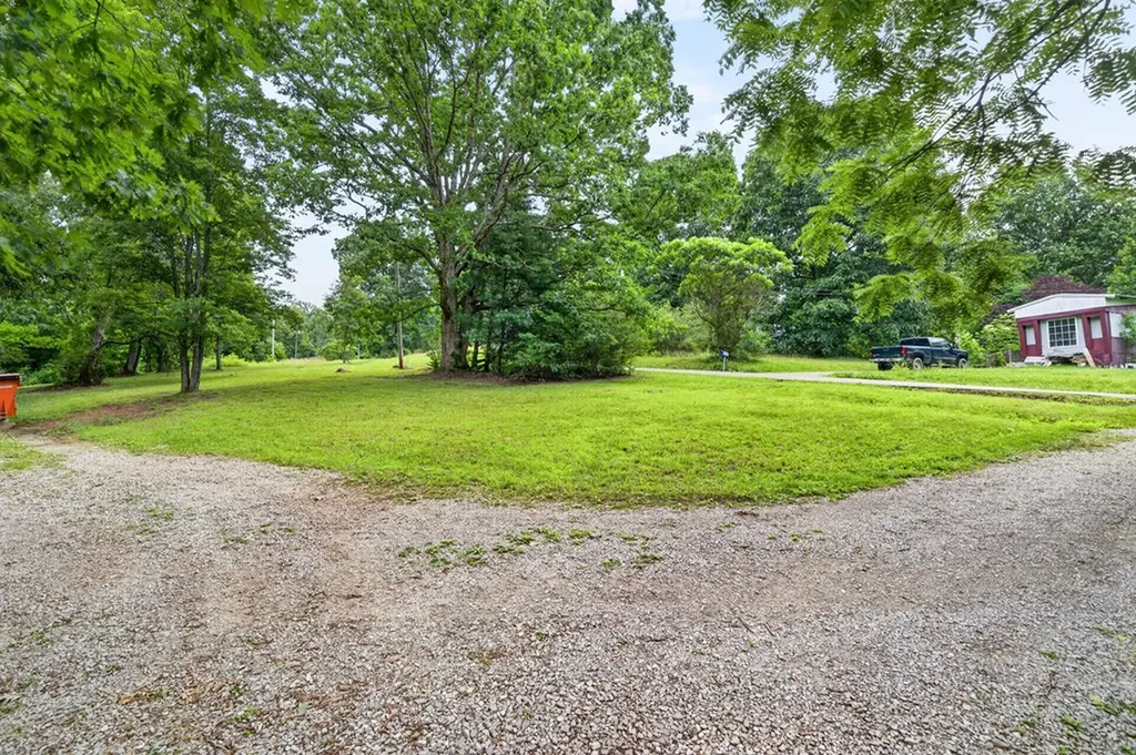 57 Steve Rich Road Red Boiling Springs TN 37150
